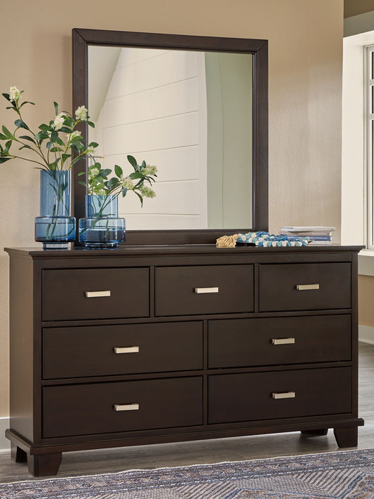 Covetown - Panel Bedroom Set